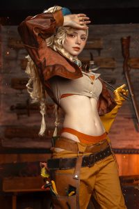 《生化4RE》阿什莉体模Cos美图：杰玛真性感火辣